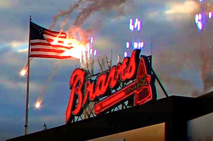 Atlanta Braves - Flag Fire